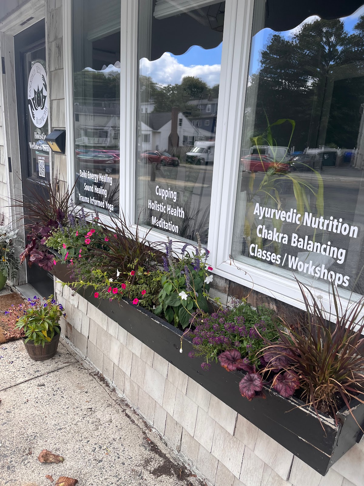 Essentially Well Bodywork + Cryotherapy