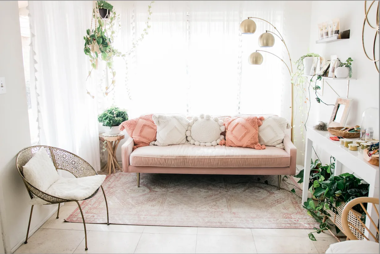 Longevity Lounge