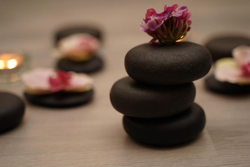 خدمة مساج منزلي - Wed Spa