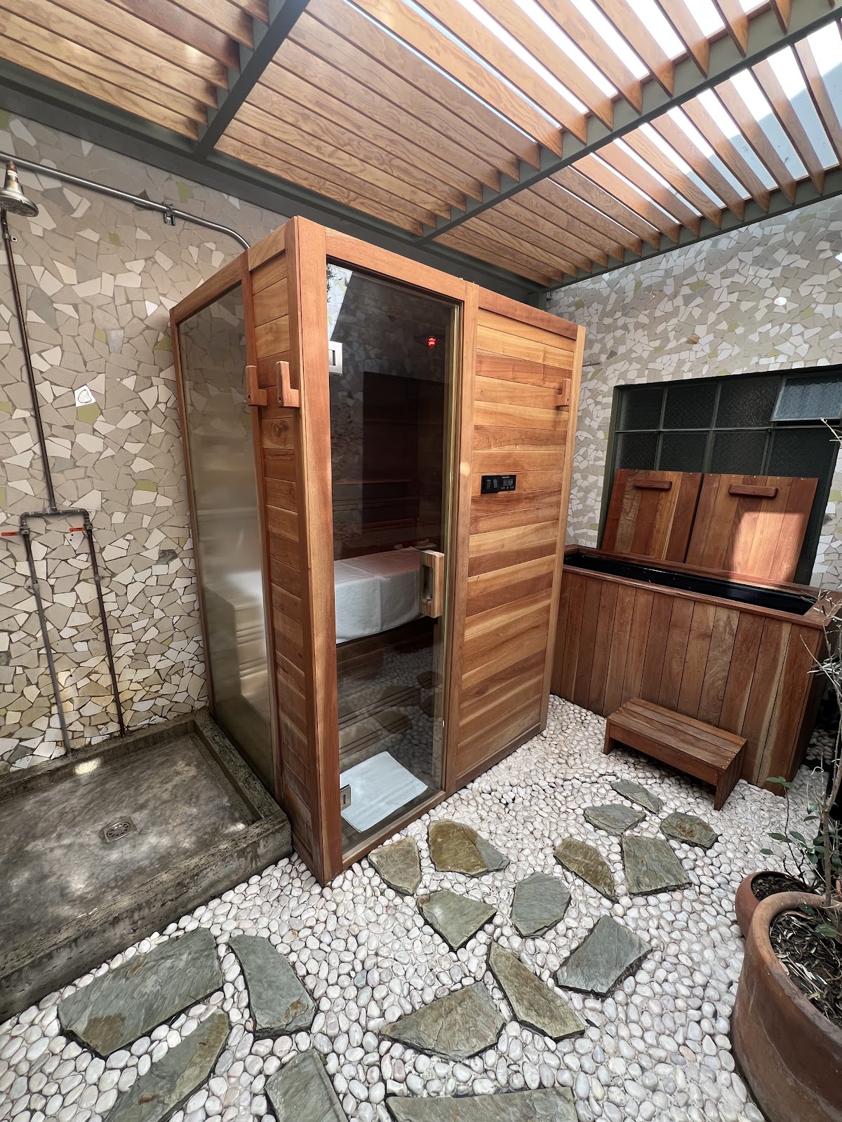 Koti Wellness Roma Norte - Contrast Therapy | Sauna & Cold Plunge | Masajes