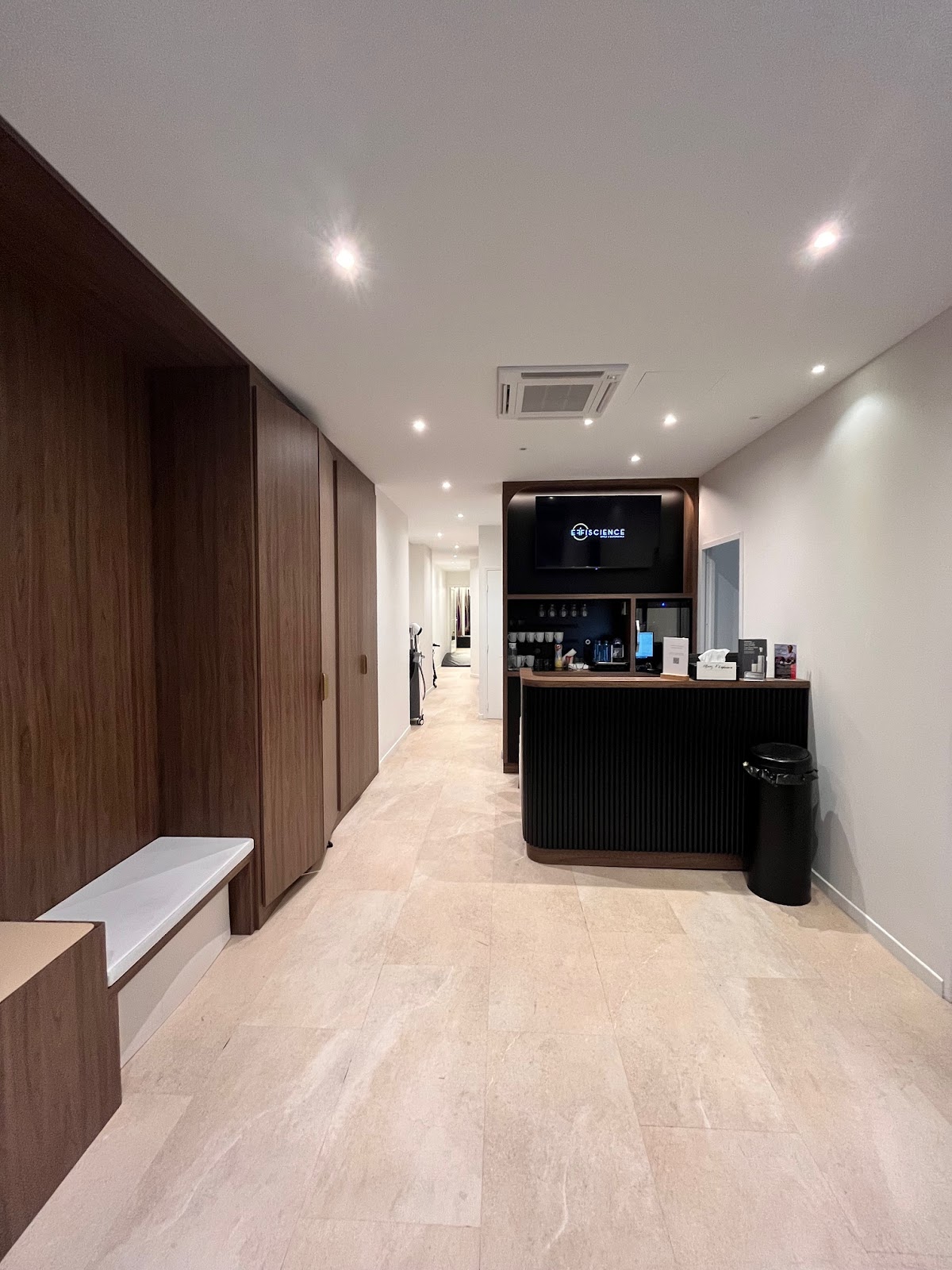 EffiScience Cryo - Ostéopathe - Cryothérapie Corps Entier